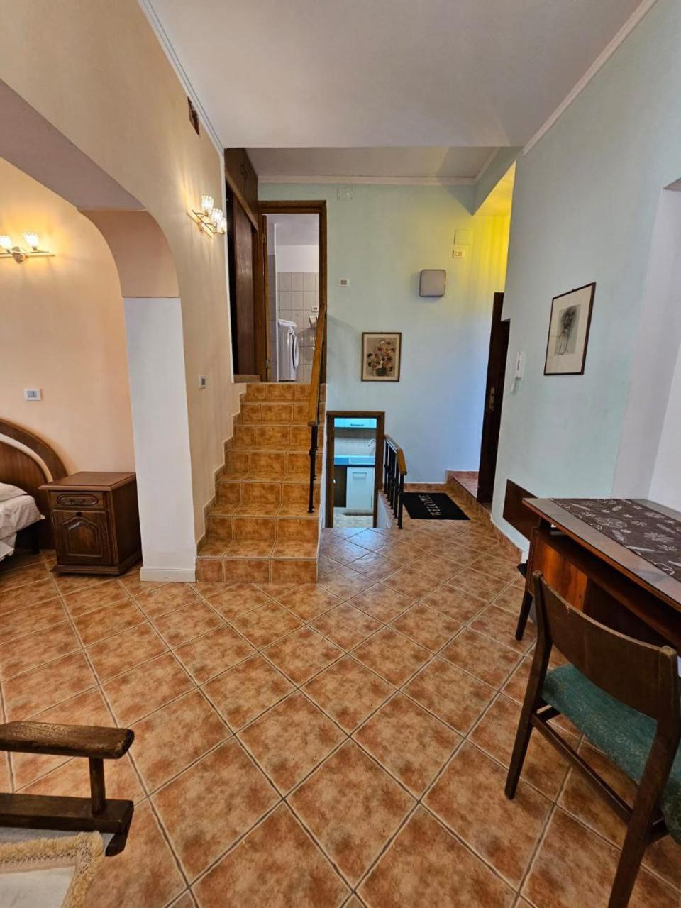 Vila Flavia B&B Constanta Ngoại thất bức ảnh