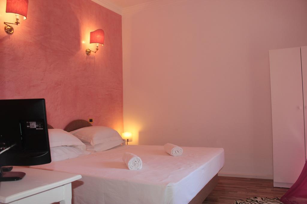 Vila Flavia B&B Constanta Ngoại thất bức ảnh