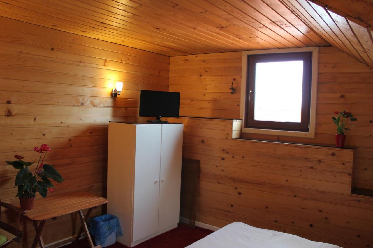 Vila Flavia B&B Constanta Ngoại thất bức ảnh