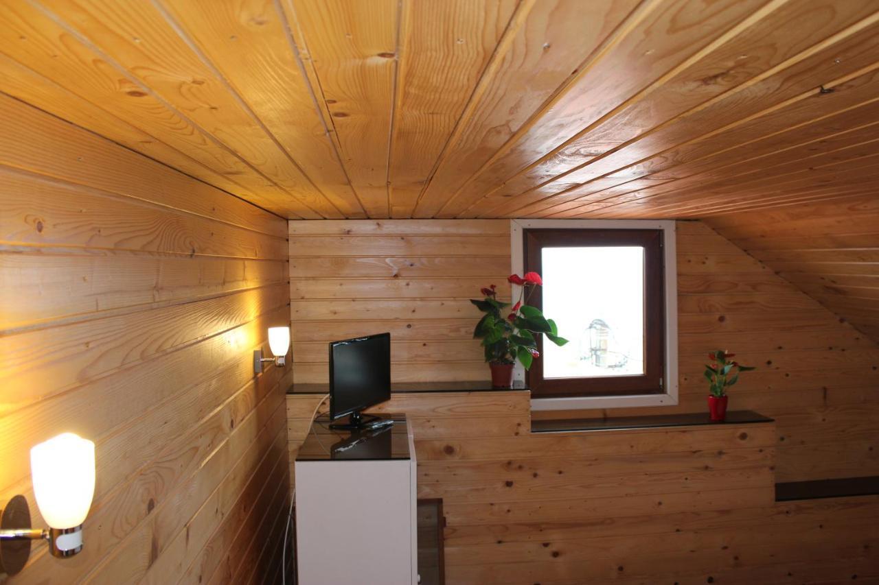 Vila Flavia B&B Constanta Ngoại thất bức ảnh