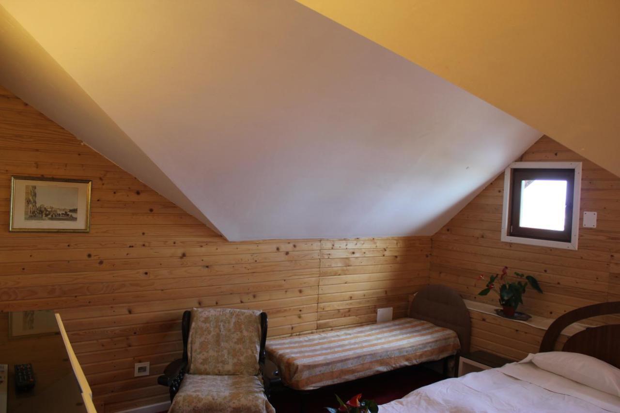 Vila Flavia B&B Constanta Ngoại thất bức ảnh